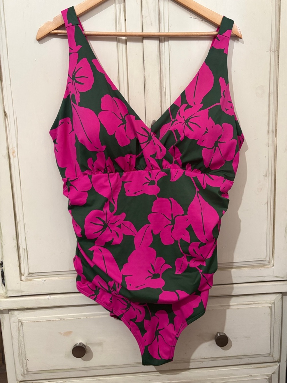 Bright pink floral one piece swimsuit Long Torso Size 16-18 Boden